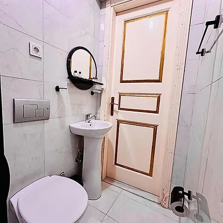Alhambra Hotel apartamentowy