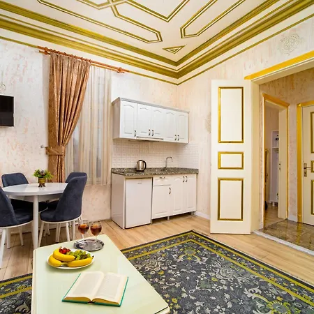 Alhambra Aparthotel