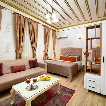 Aparthotel Alhambra 3*