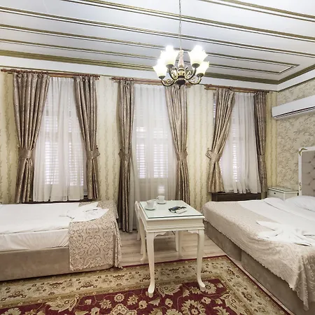 Alhambra 4*