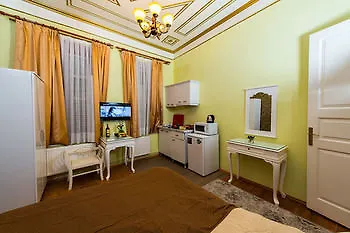 Hotel apartamentowy Alhambra 3*