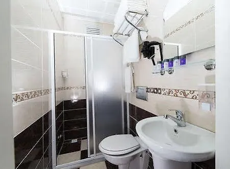 Apart Otel Alhambra
