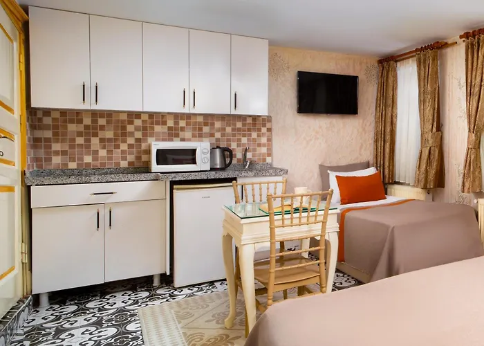 ألهامبرا للشقق الفندقية 4* اسطنبول