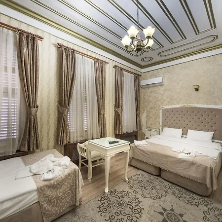 Alhambra 4* Istanboel