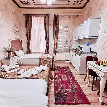 Alhambra Apart-hotel