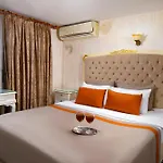 Alhambra 4*