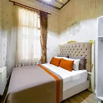 Alhambra Apartmanhotel 4*