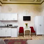 Apartmanhotel Alhambra 4*