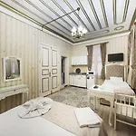 Apartmanhotel Alhambra 4*