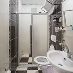 Alhambra 4*